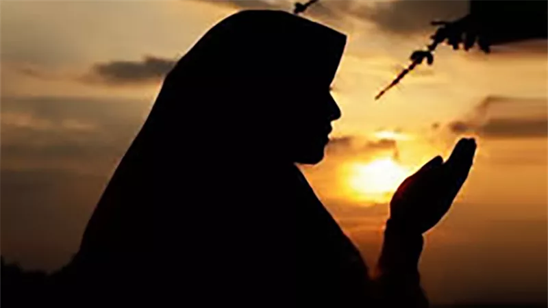متى نقول دعاء القنوت في صلاة الوتر أم الصبح؟ «الإفتاء» تجيب