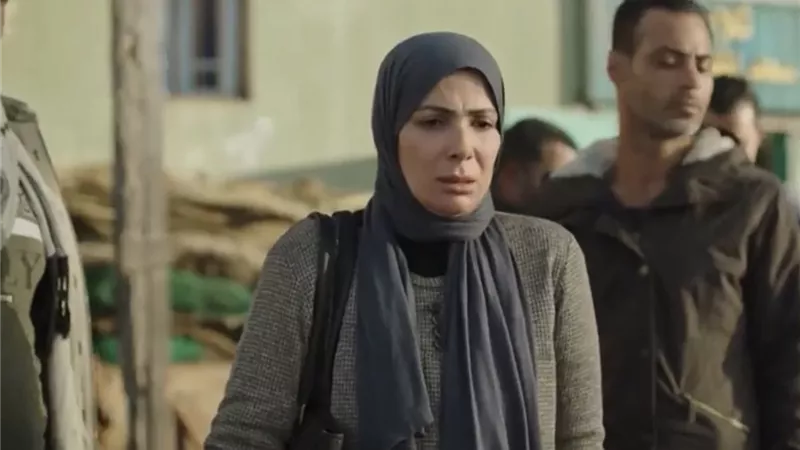 «تحت الوصاية» الحلقة 8 | منى زكي تتعرض لمؤامرة