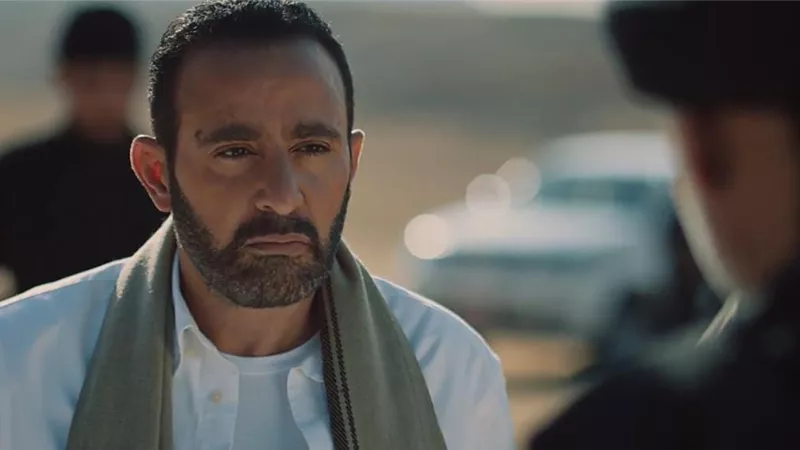 «حرب» الحلقة 3| ضبط مدحت قبل تنفيذ عملية في سيناء