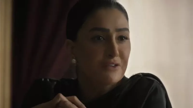 «تلت التلاتة» الحلقة 11| مقطع فيديو سمر الفاضح