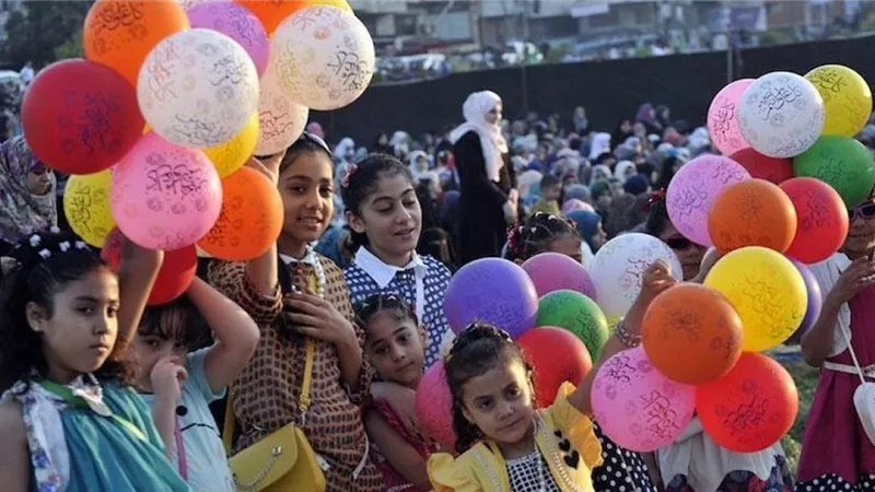 منها السفر للأماكن الساحلية| 3 أفكار للاحتفال مع أسرتك بعيد سعيد 