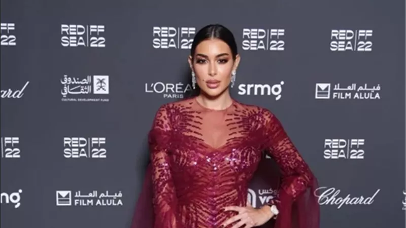 عيد الفطر 2023| استوحي إطلالتك في أفراح العيد من فساتين جميلات الفن (صور)