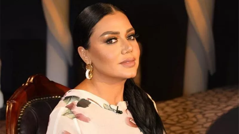 تعليق رانيا يوسف المفاجئ على منى زكي ومسلسل «تحت الوصاية»