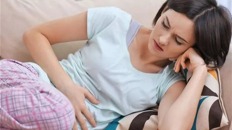 نصائح ذهبية للقضاء على انتفاخات المعدة بعد كعك العيد