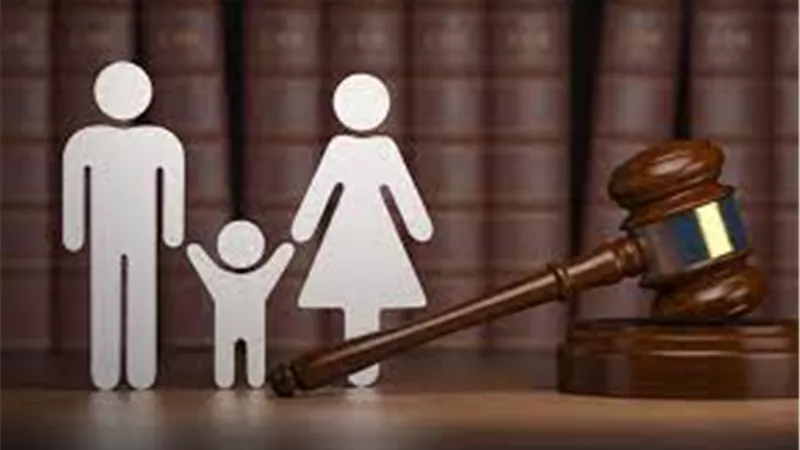 من أرشيف محكمة الأسرة| جوزي بياكل ثوم وبصل كتير