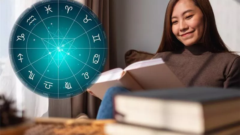 إناث هذه الأبراج تجد علاجها ومتعتها في قراءة الكتب