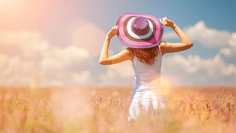 إناث هذه الأبراج تزداد رونقًا وشبابًا كلما تقدمت في العُمر