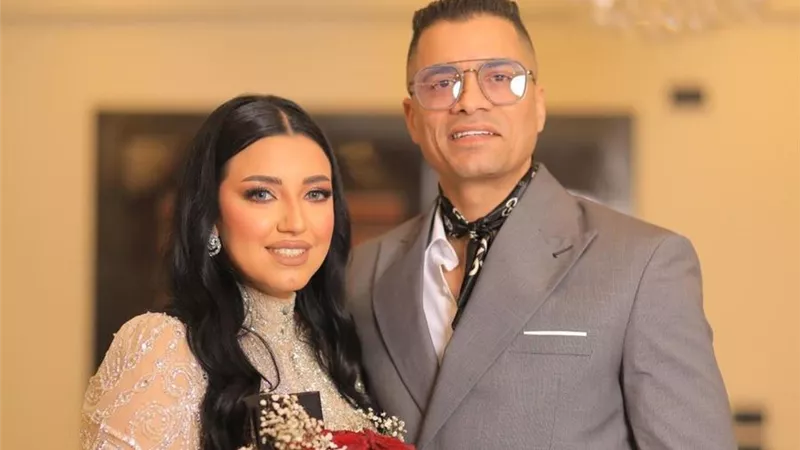 «عبستك ازاي وانتي مش بستاني» سكرين شوت زوجة شاكوش يشعل السوشيال ميديا