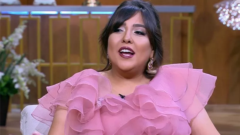 شاهدي شكل مي كساب قبل وبعد التخسيس بنفس الفستان «الفرق كبير بين الصورتين»