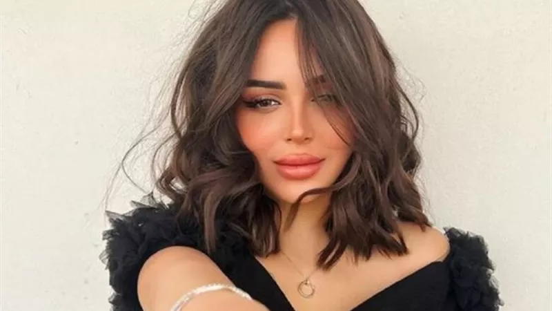 البلوجر السعودية رهف القحطاني تشعل الجدل بخبر عودة هيئة الأمر بالمعروف
