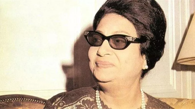 أسرة أم كلثوم تتقدم ببلاغ ضد عمرو مصطفى لوقف مشروعه