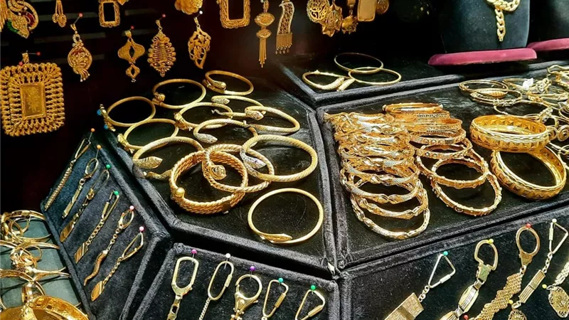 هبوط كبير في أسعار الذهب اليوم الجمعة 26 مايو وعيار 21 يواصل الانهيار