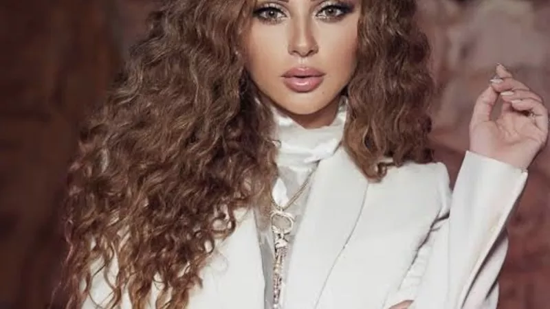 ميريام فارس ترد على إشادة شيرين بها بهذه الطريقة