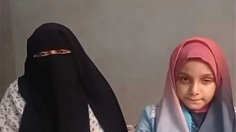 طفلة تفقد عينها بسبب صاروخ 