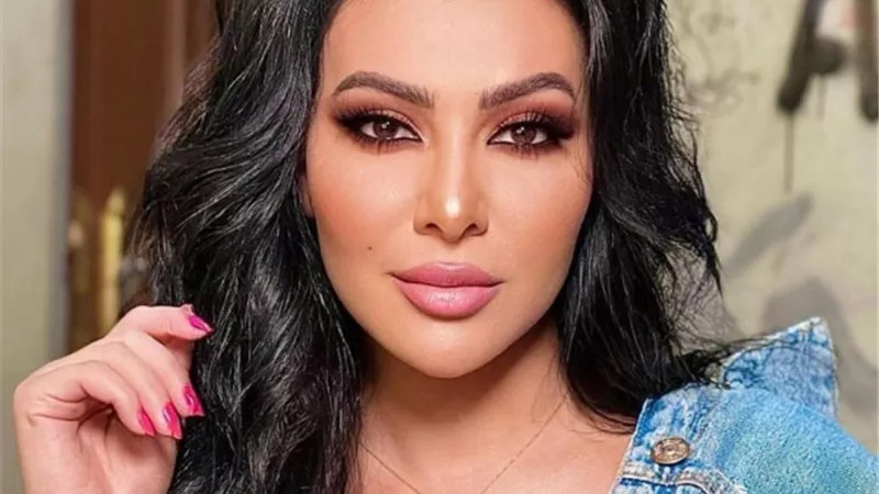 ماذا طلبت السوشيال ميديا من مريهان حسين بعد قرارها المفاجئ؟