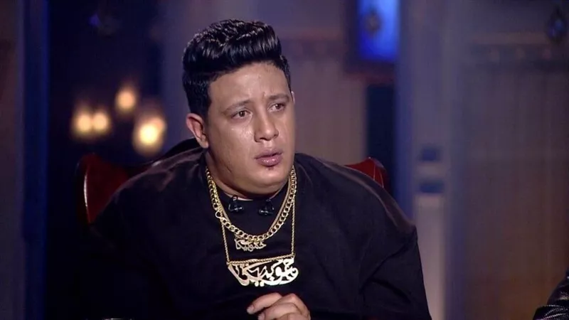 حمو بيكا يغرق زوجته بالذهب في عيد ميلادها (صور)