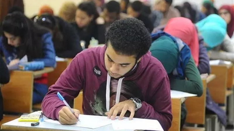 احذر محاولة الغش | عصا إلكترونية لتفتيش طلاب الثانوية العامة قبل الامتحان