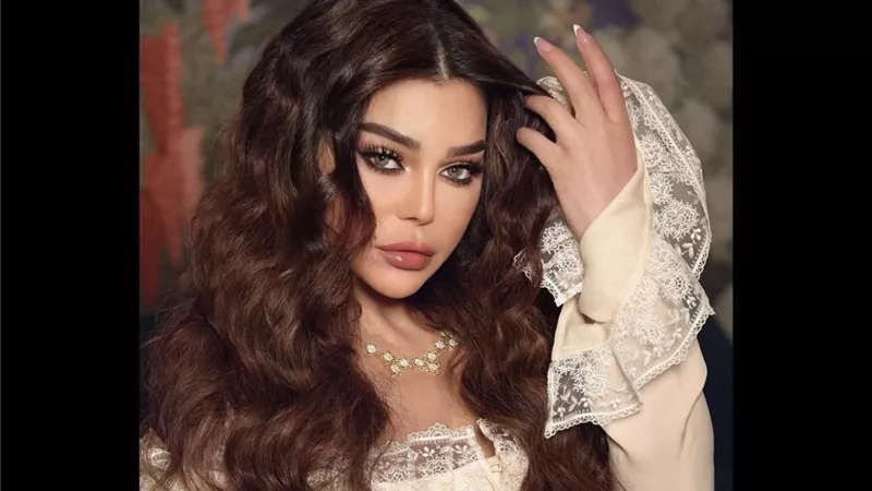 هيفاء وهبي بفستان مثير يفوح أنوثة في أحدث جلسة تصوير (صور)