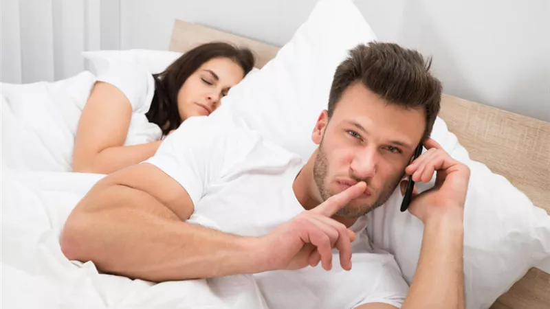 ماذا تفعلين إذا اكتشفت خيانة زوجك؟