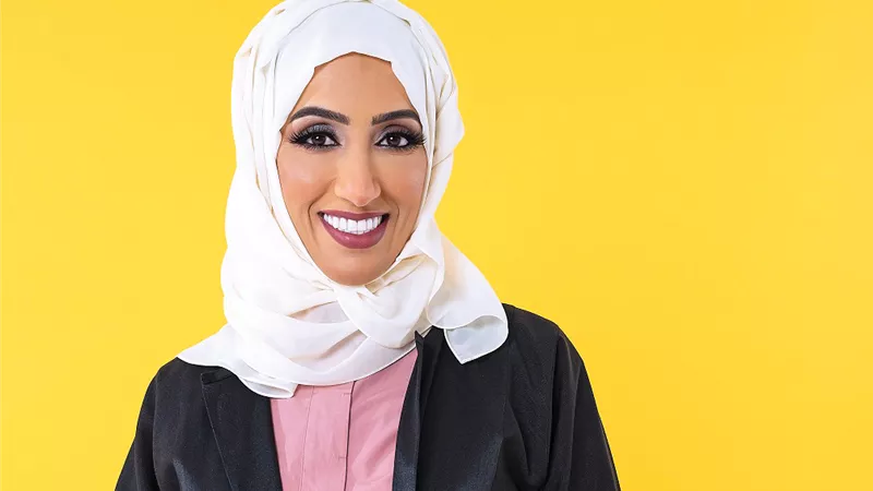 نهلة الفهد أول مخرجة إماراتية للكليبات والأفلام الوثائقية