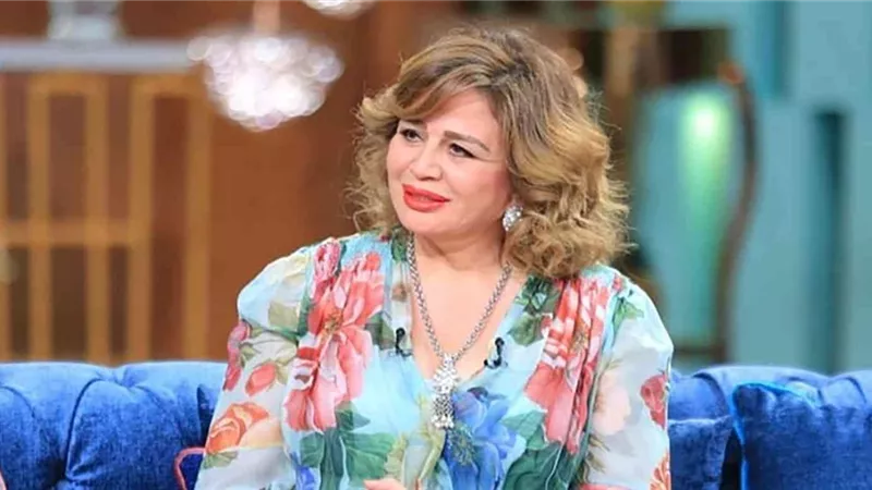 سر حذف مشهد قدم إلهام شاهين من فيلم سوق المتعة