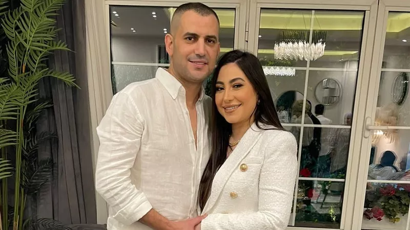 رد فعل صادم من بوسي بعد القبض على زوجها