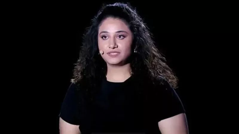 حقيقة وفاة الفنانة ياسمين أيمن بين حادث البورش ونفي صفحة الفيسبوك (صور)