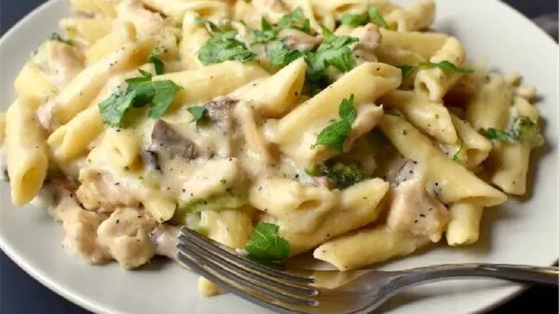 طريقة عمل المكرونة بالوايت صوص بخطوات بسيطة