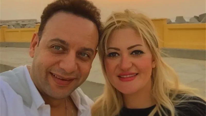 مصطفى قمر يحتفل بعيد ميلاد زوجته ويعلن انضمامها لفيلم «أولاد حريم كريم»