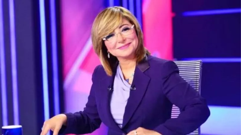 «الحج أونلاين» يضع لميس الحديدي في مرمى نيران السوشيال ميديا