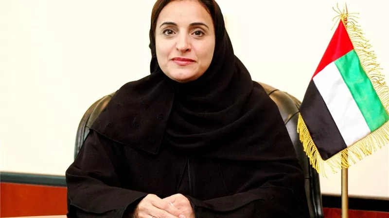 الشيخة لبنى القاسمي أول وزيرة في تاريخ الإمارات وضمن أقوى 100 سيدة في العالم 