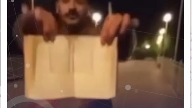 تفاصيل صادمة بشأن المصري الذي أهان القرآن «ارتد عن الإسلام وروسيا تلاحقه» (فيديو)