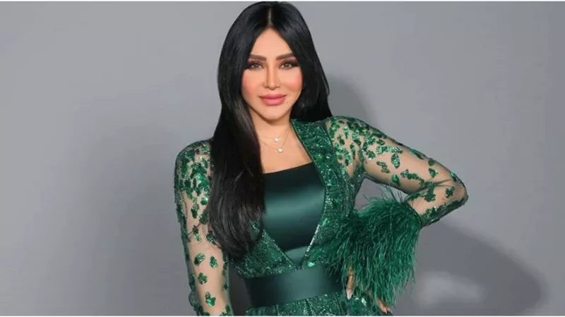 الإعلامية السعودية لجين عمران تكشف عن أسباب محاولتها الانتحار 