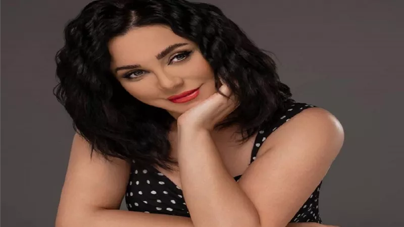 سلاف فواخرجي: تعبت من كذبي وقوتي المزيفة