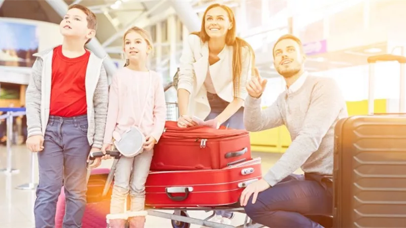 5 نصائح للسفر مع أطفالك في إجازة عيد الأضحى 2023| أهمها سماعات الأذن