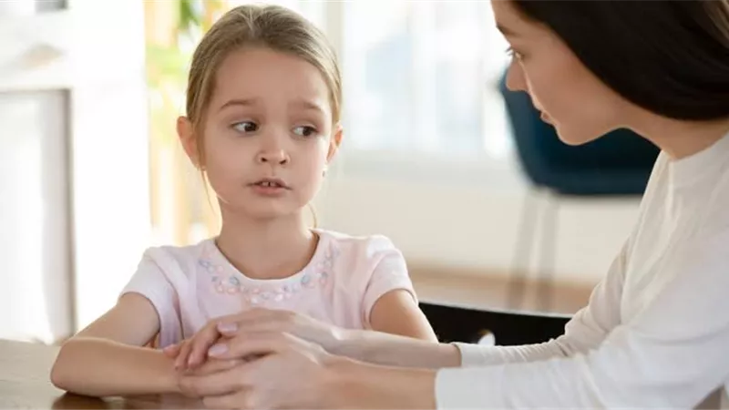 5 نصائح لتربية طفلك تربية سليمة أهمها «الاستماع لهم واكتشاف مواهبهم»
