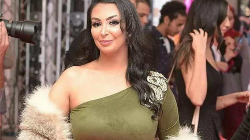 شاهيناز تتعرض لحادث سيارة مروع (صور)