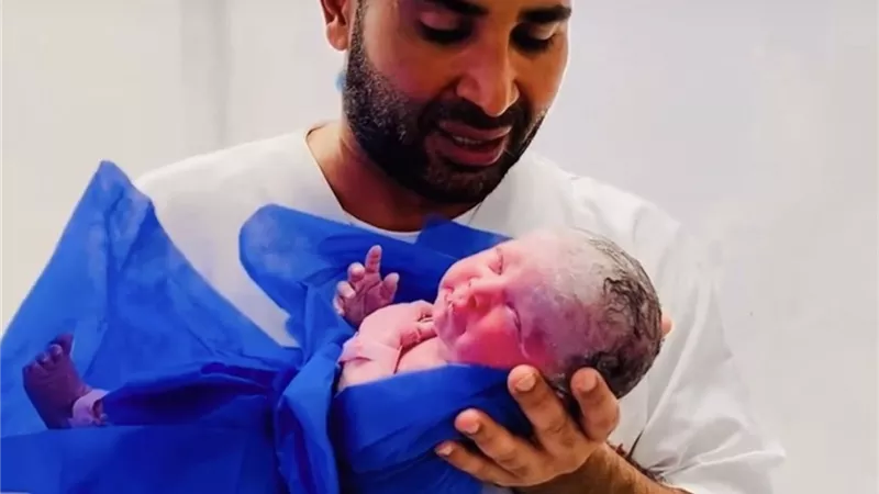 نجوم الفن يهنئون أحمد سعد على مولودته الجديدة مريم 