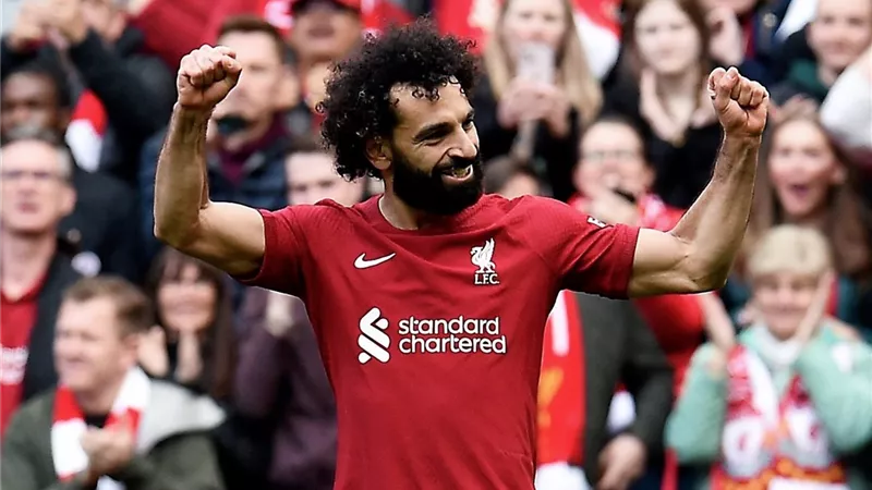 هل يصبح محمد صلاح قائد ليفربول الجديد بعد رحيل هندرسون؟