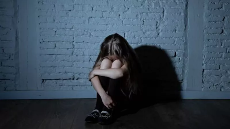 ذئب بشري يعتدي جنسيا على طفلة من ذوي الإعاقة