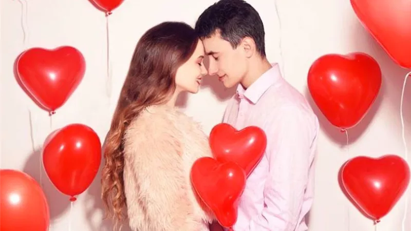 6 أفعال وصفات تجعل زوجك يحبك بجنون «امدحيه وقدريه»
