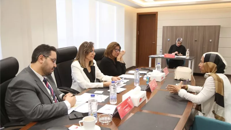 الأكاديمية الوطنية للتدريب تواصل مقابلات برنامج «المرأة تقود» و6 شروط للقبول