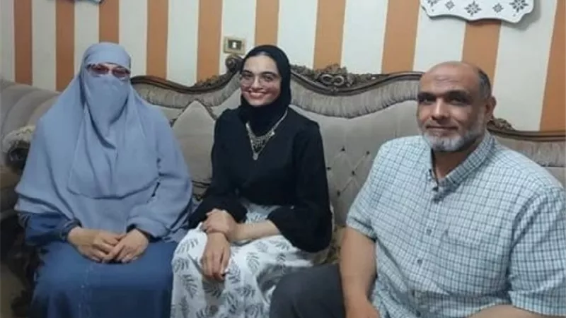 شطارة بنات الثانوية العامة حصدن المراكز الأولى رغم المرض ويسعيّن لكليات القمة 