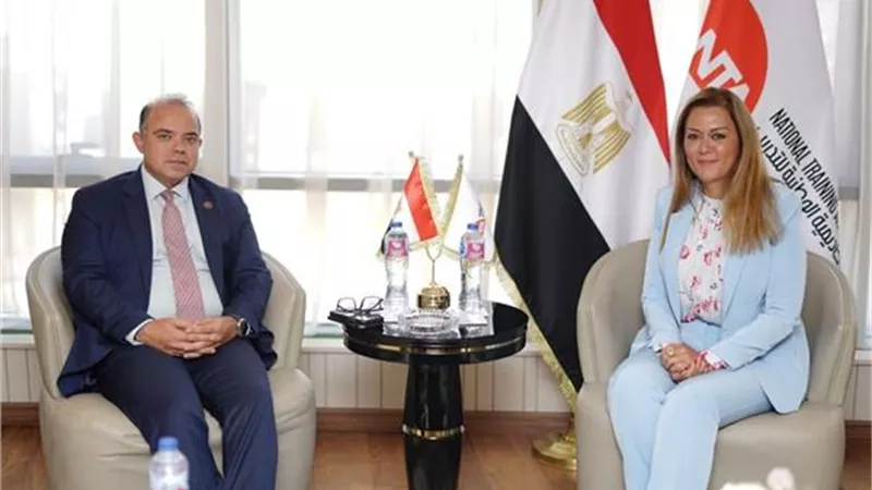 «المرأة تقود للتنفيذيات» الرقابة المالية تشارك في اختيار كوادر نسائية تصنع المستقبل