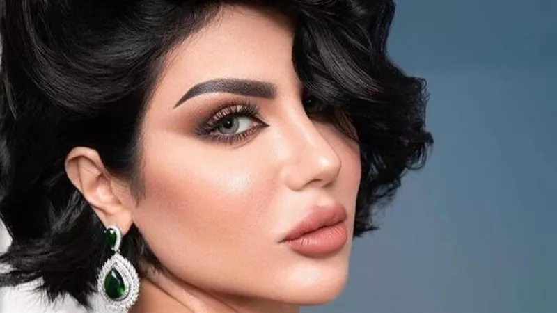 حليمة بولند ترد على جدل مكالمتها مع كريستيانو رونالدو