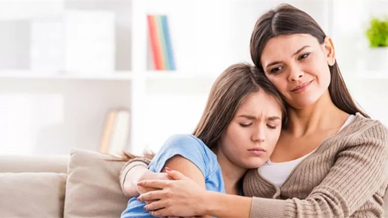4 نصائح مهمة للتعامل مع عناد المراهقين «امنحيه مساحة»