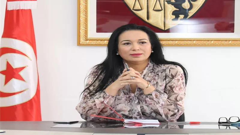آمال بلحاج موسى تكشف خطة النهوض بالفتيات التونسيات