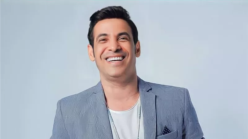 زوجة سعد الصغير تتهمه بتصويرها بكاميرات مراقبة خفية «في المنزل والسيارة»