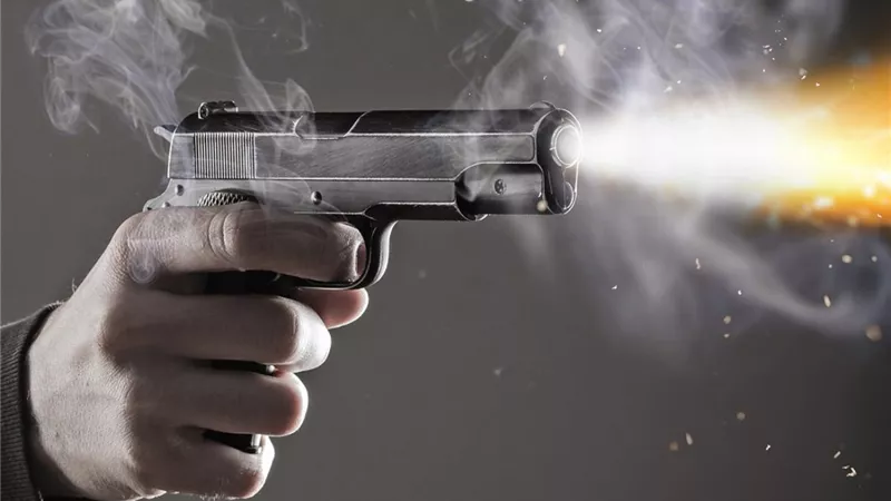 3 أشقاء يقتلون شابا بسبب الثأر «انتقموا منه بعد سجنه 10 سنوات» 