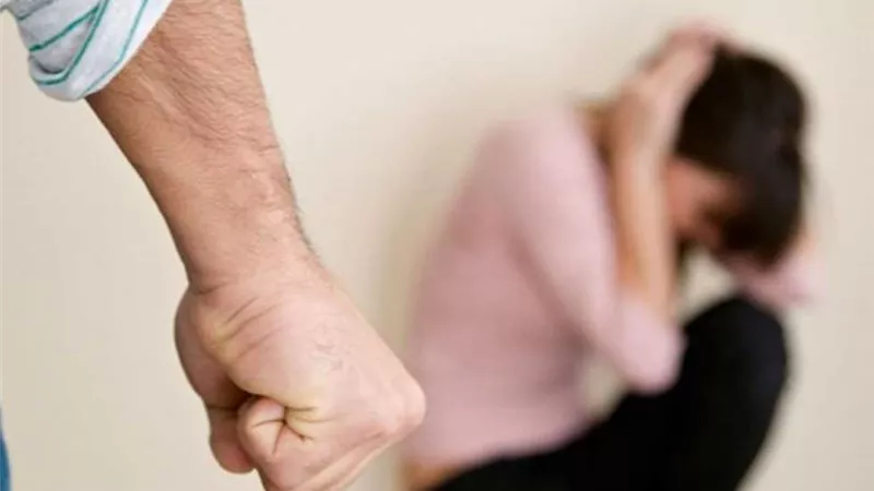 4 مسلسلات لجأت إلى «ضرب الزوجات» للنجاح وأثارت غضب الجمهور
